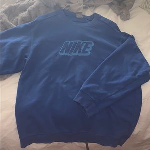 Nike vintage crew